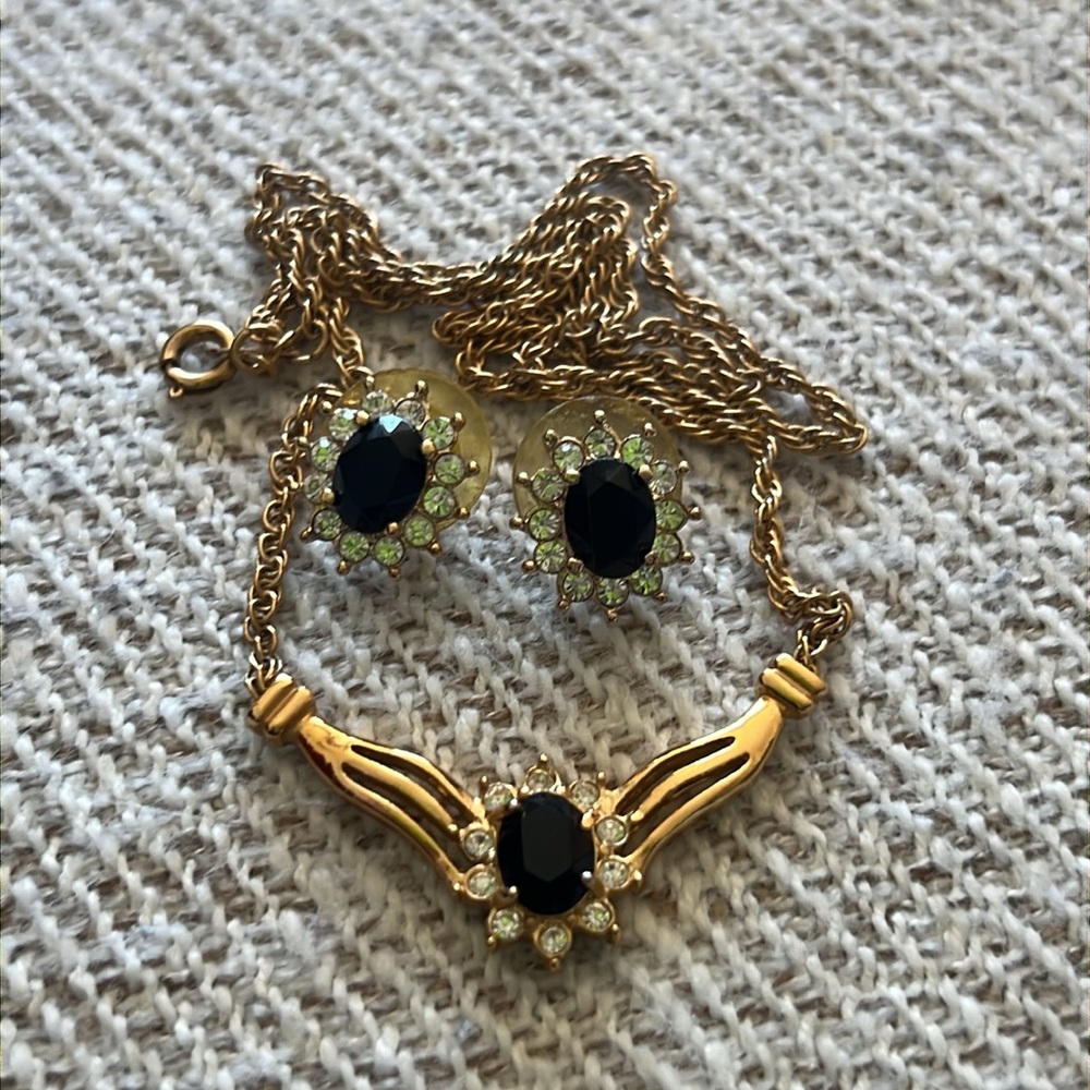 Vintage costume jewelry set- diamonds, blue sapphire & gold earrings & necklace